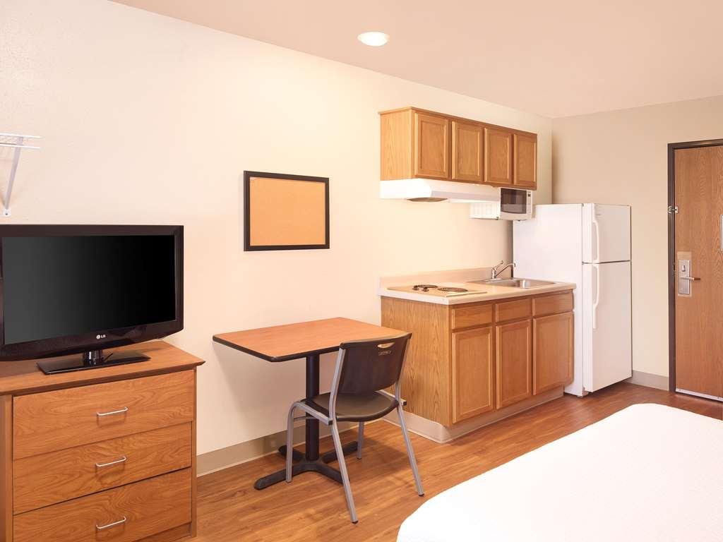 Extended Stay America Select Suites - Kansas City - South - I-49 客房 照片