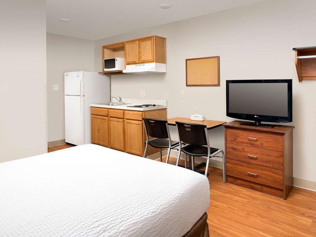 Extended Stay America Select Suites - Kansas City - South - I-49 客房 照片