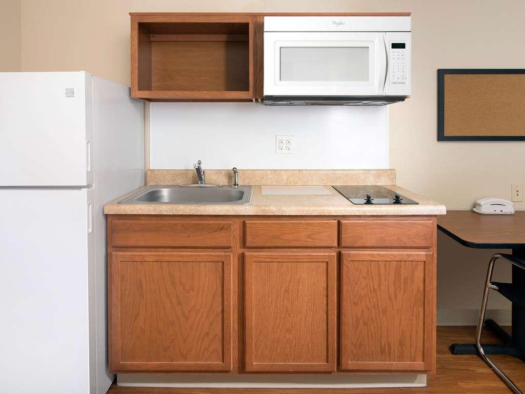 Extended Stay America Select Suites - Kansas City - South - I-49 客房 照片