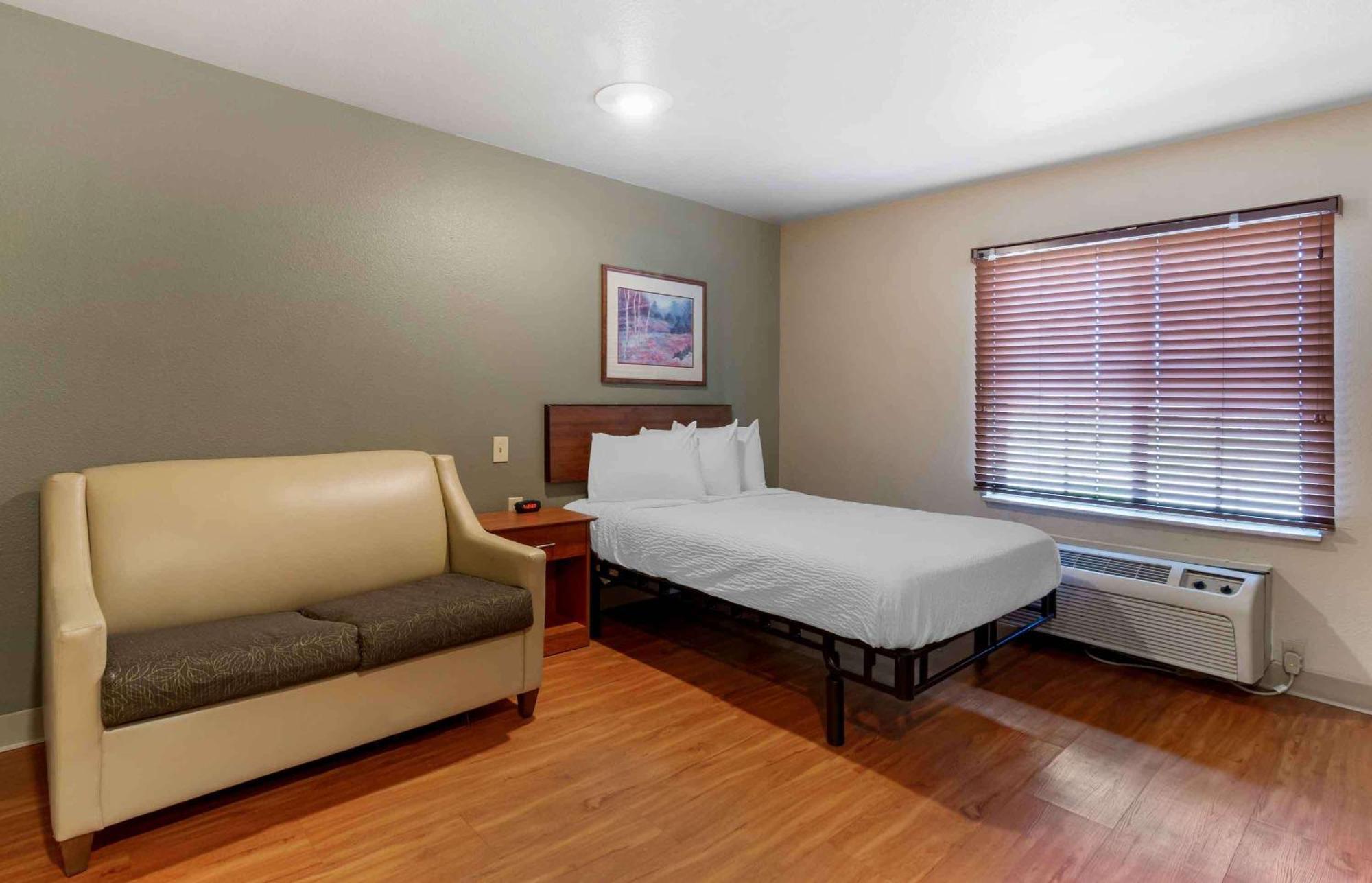 Extended Stay America Select Suites - Kansas City - South - I-49 外观 照片