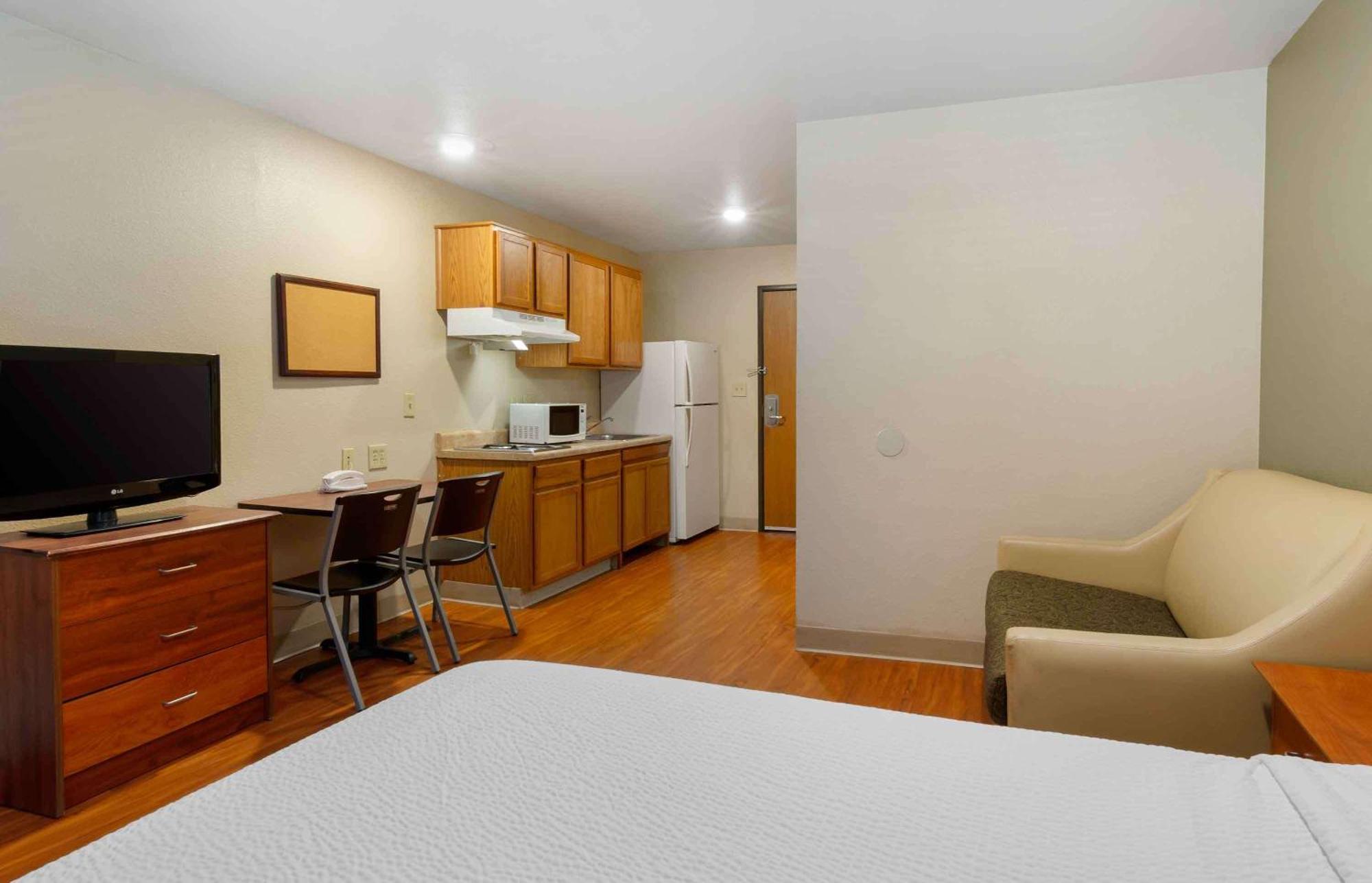 Extended Stay America Select Suites - Kansas City - South - I-49 外观 照片